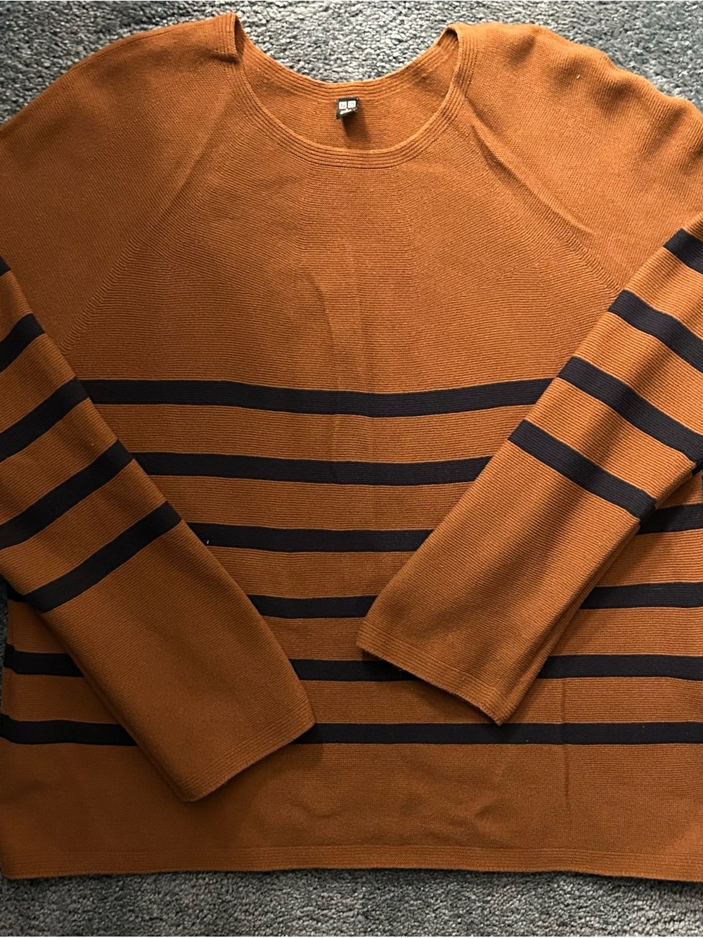 UNIGLO women’s Striped Crewneck Sweater